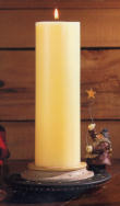 WW2604 Santa on dish candle holder