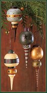 WW2626 Hanging finial shaped Christmas tree ornaments with country designs of stars and dots